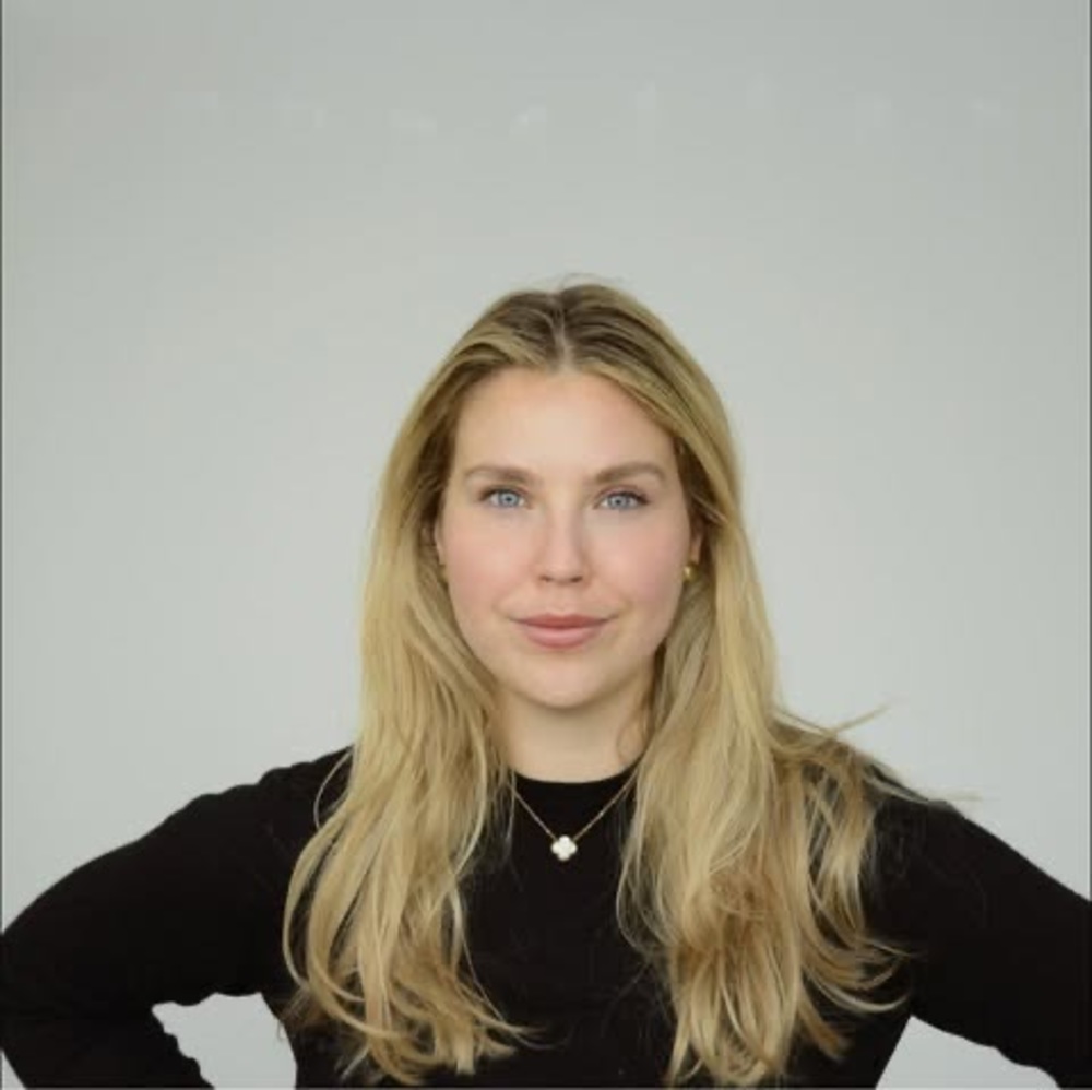 Meet your Posher, Emily